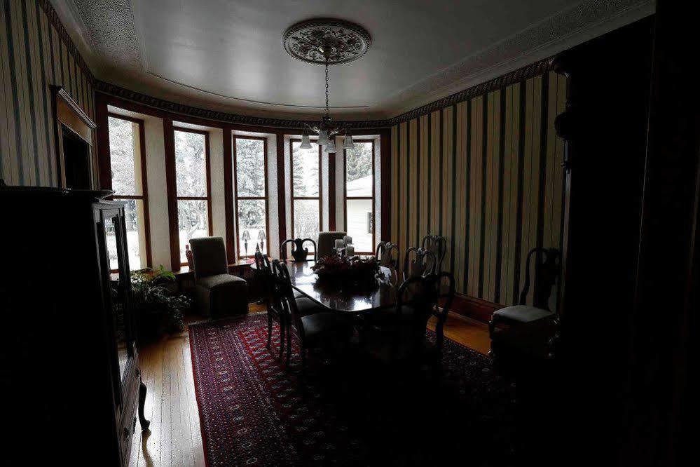 Bellas Castle Morden ภายนอก รูปภาพ